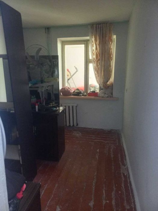 Olmaliq shahri Gorgazda 2 xonali 1 etaj Kvartira sotiladi