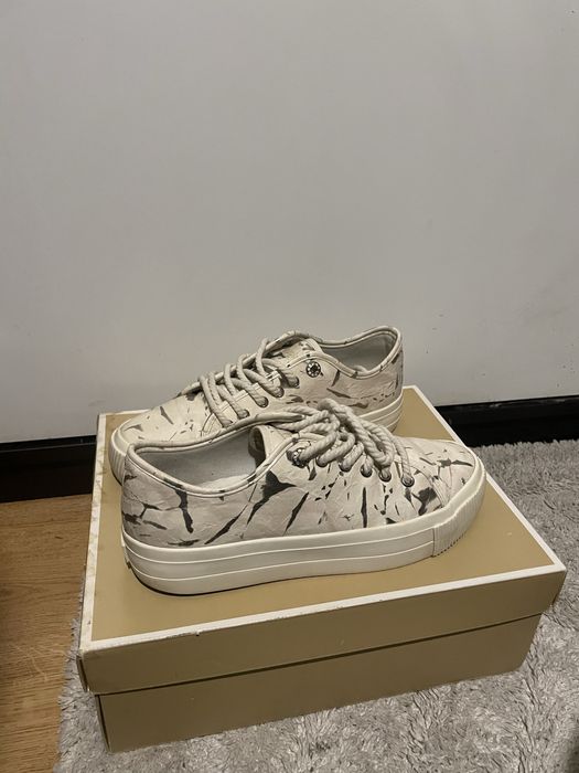 Обувки Desigual 39 номер