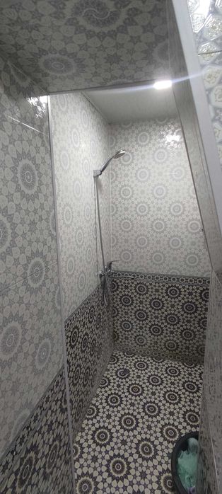 Ijaraga turishga qiz bola kerak