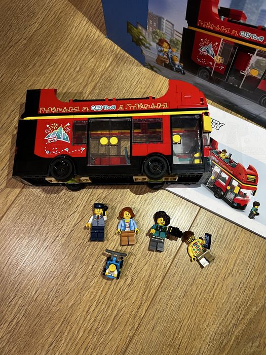 LEGO City 60407 Autobuz turistic rosu cu etaj