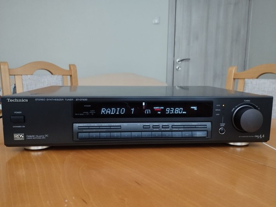 Тунер Technics ST-GT630