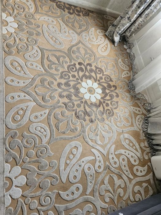 Ковёр хорошим качеством