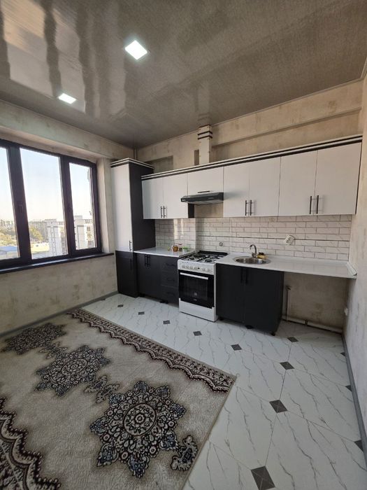 Smart sitida Mirza Bedil 1 xona 8 etaj 9 etajli