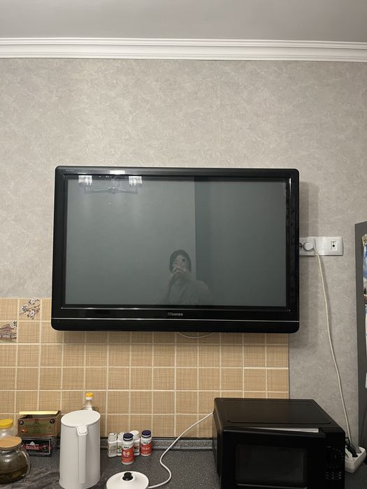 Телевизор Hisense 43 дюйма