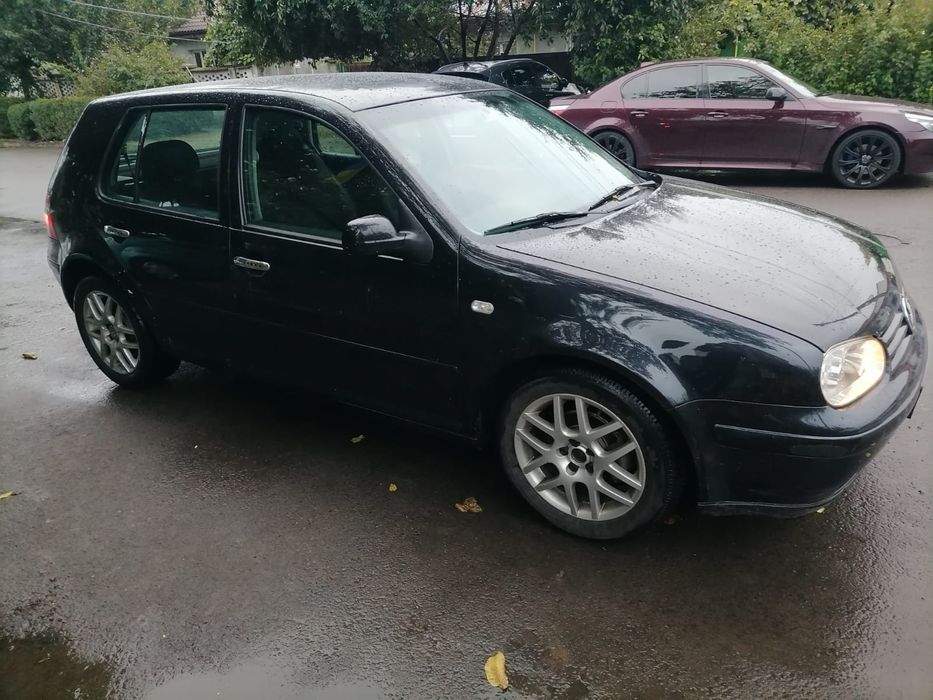 Golf 4 An 2003 1.6 benzină