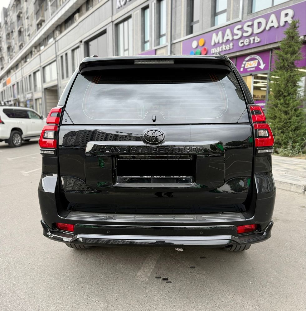 Toyota LC Prado J150 Black Edition 4L! Evro