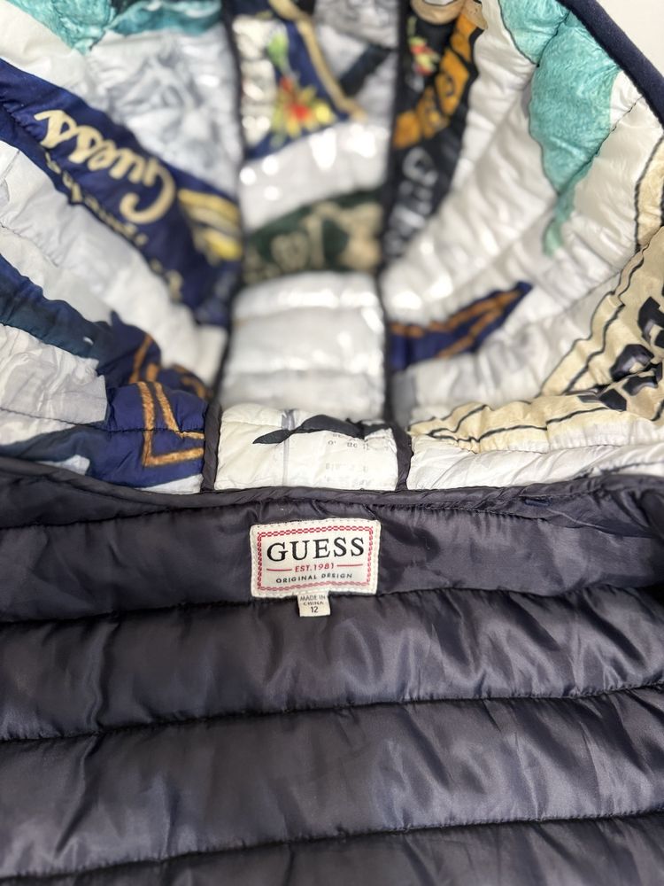 Детско яке Guess 12г