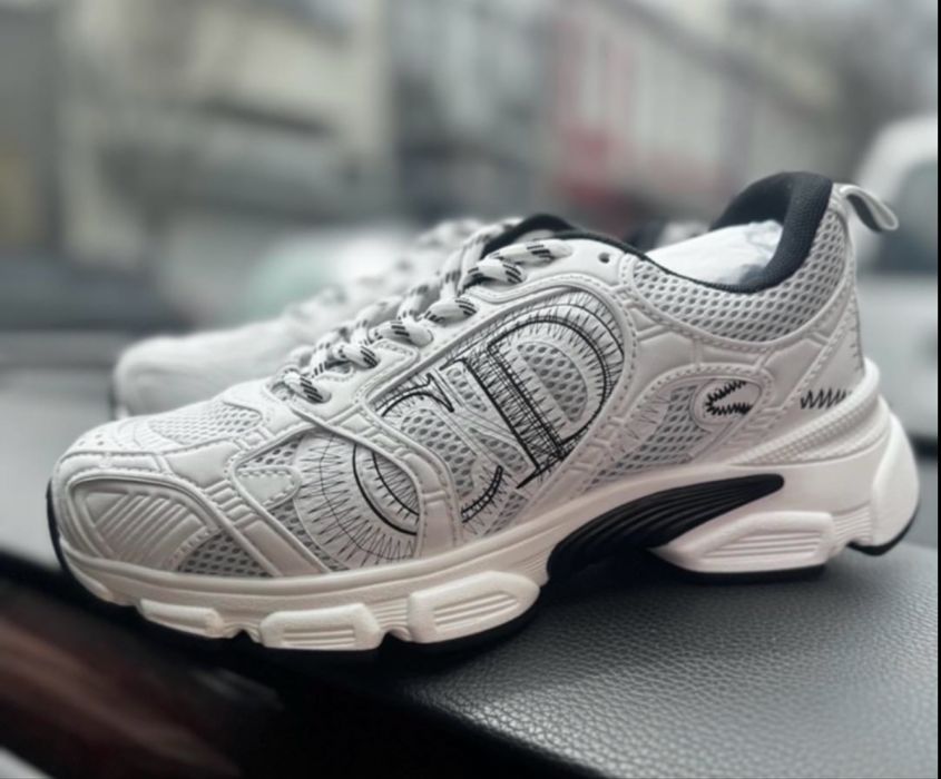 DIOR chrono sneakers