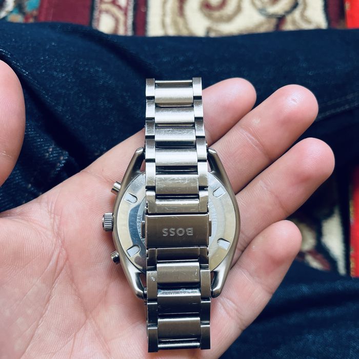 Hugo boss часы