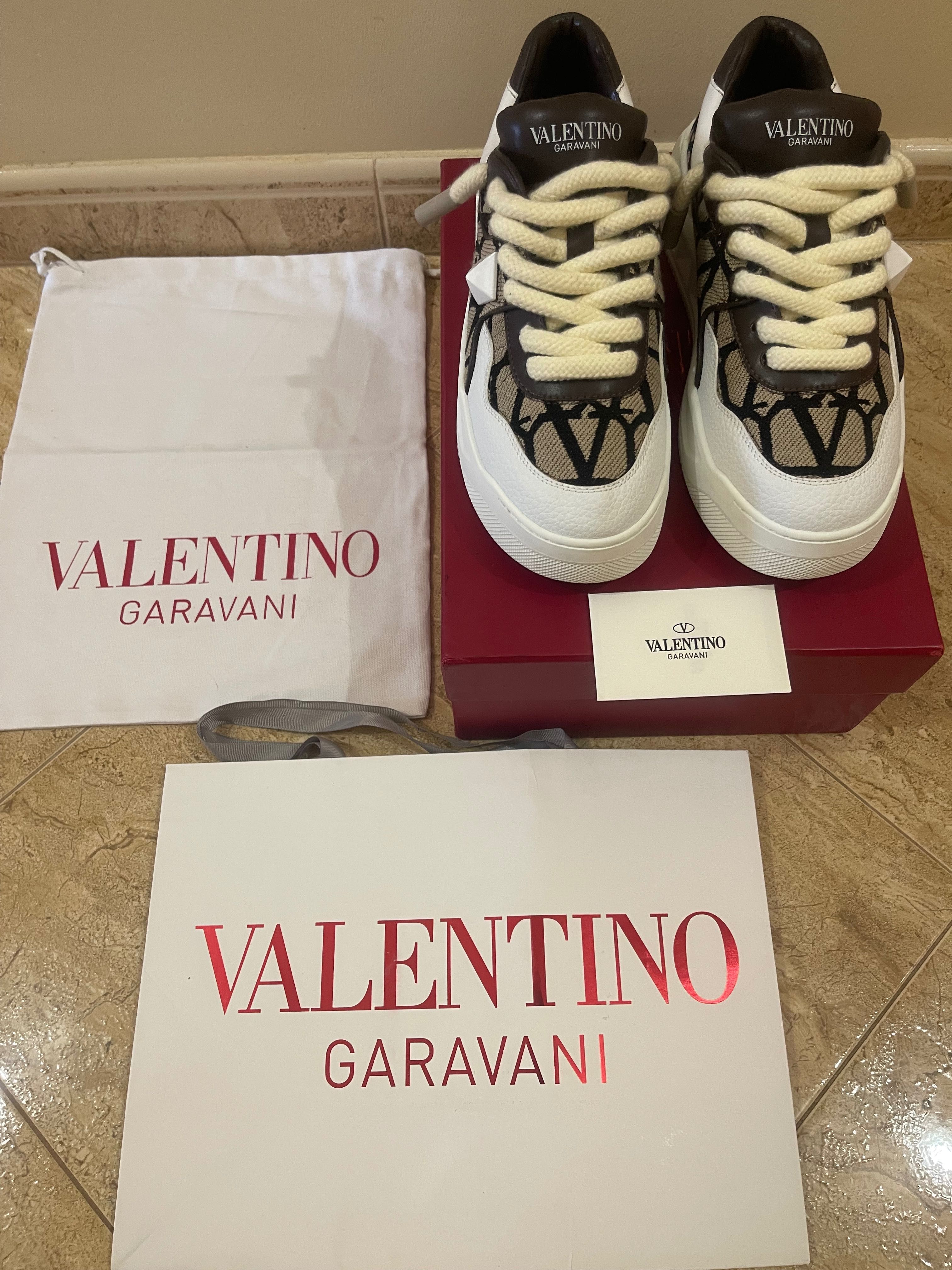 Мъжки обувки Valentino Garavani