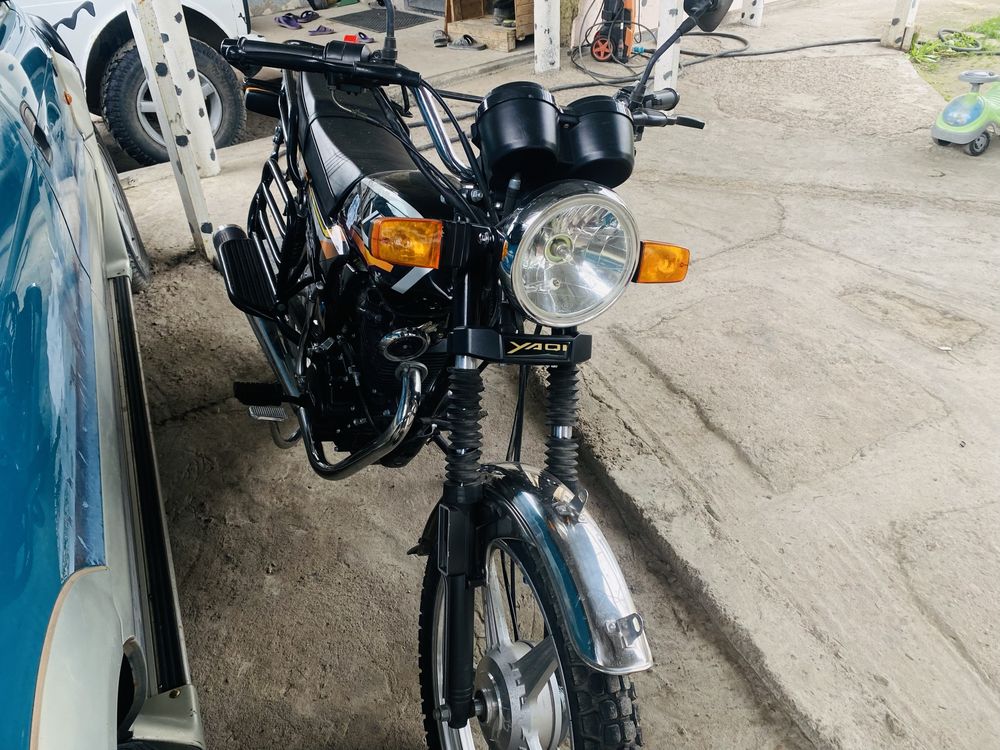 Мотоцикл yaqi 150