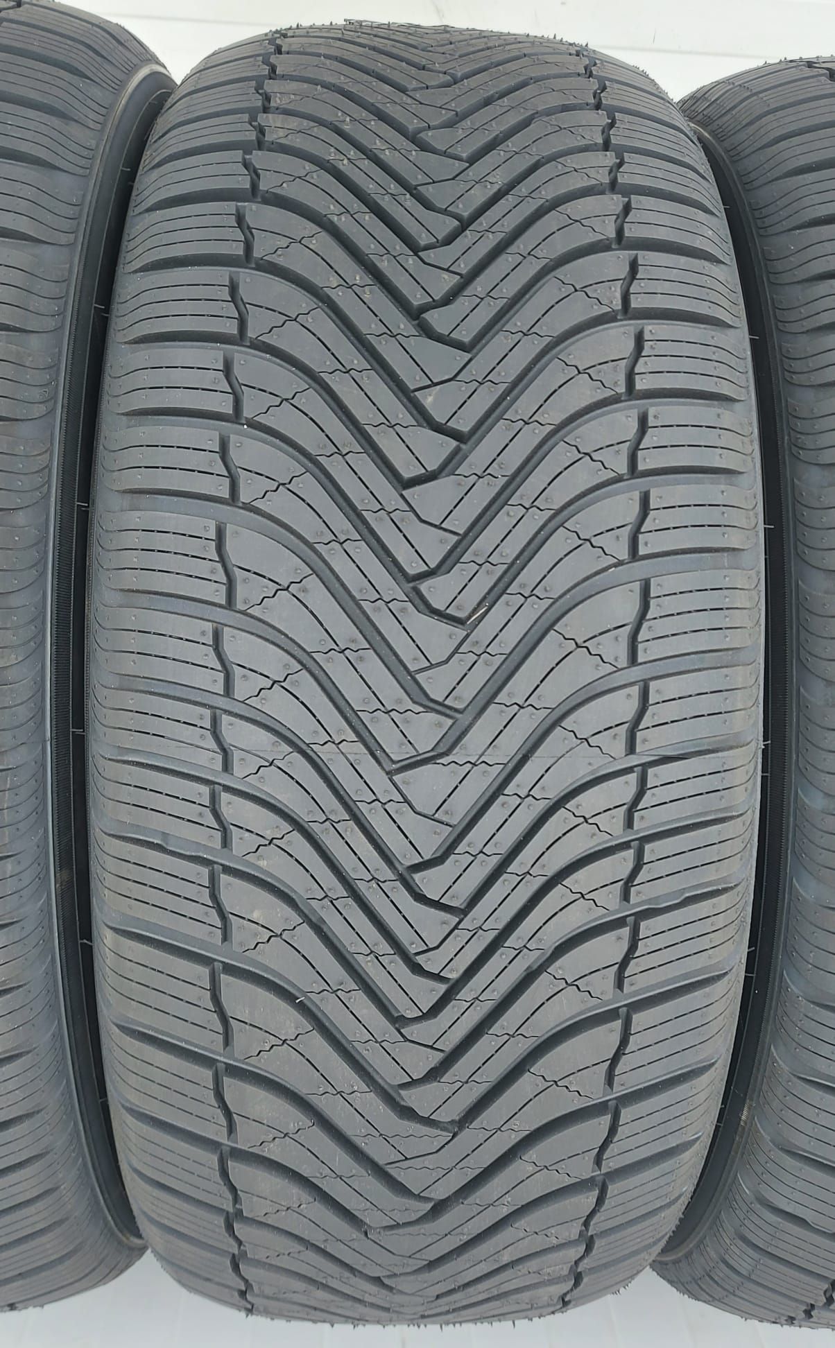 245/50 R18, 104W, GRIPMAX, Suregrip A/S XL, Anvelope mixte M+S