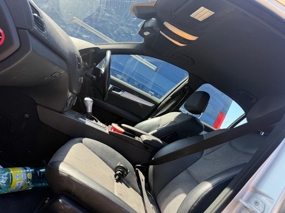 Dezmembrez Mercedes c220 w204 AMG kit amg interior exterior