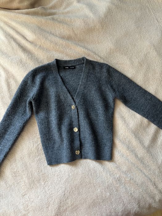 Cardigan gros cu nasturi aurii!