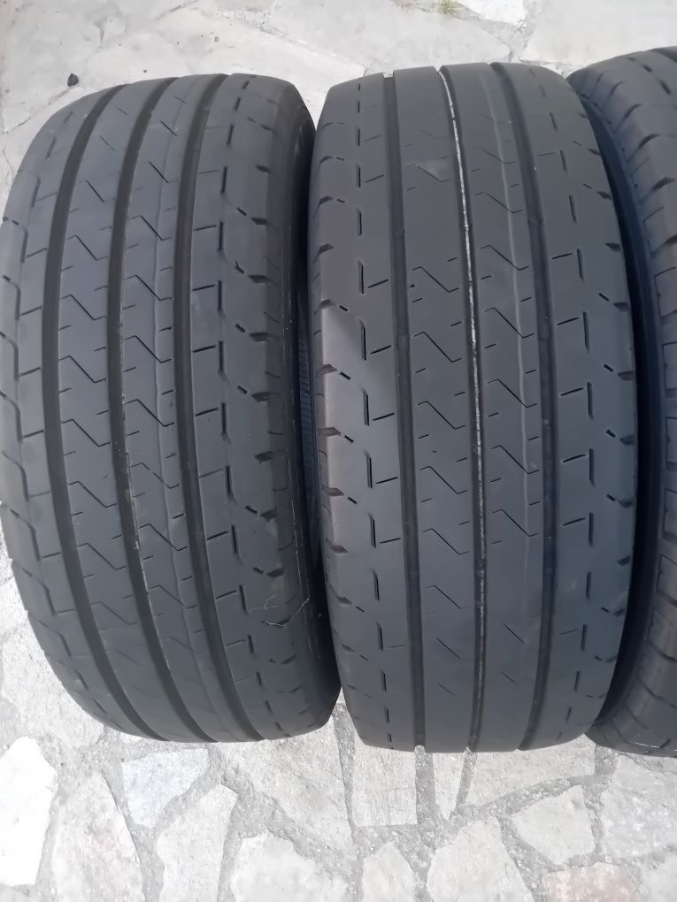 235 65 16 С Bridgestone Duravis Дот23