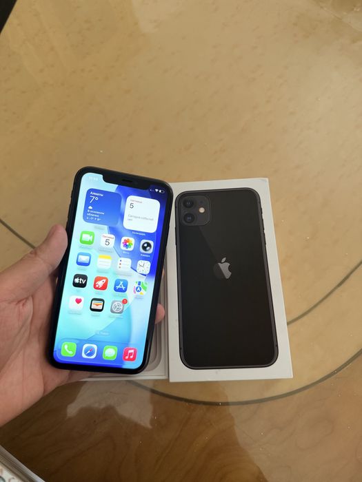 iPhone 11/128Gb - В хорошем состоянии