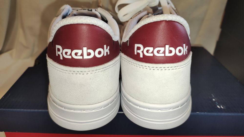 Страхотни сникърси /унисекс/ REEBOK №43