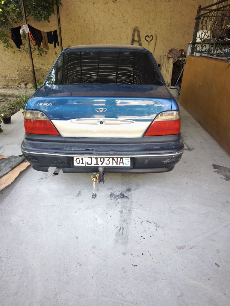Asalomalekum moshina sotiladi