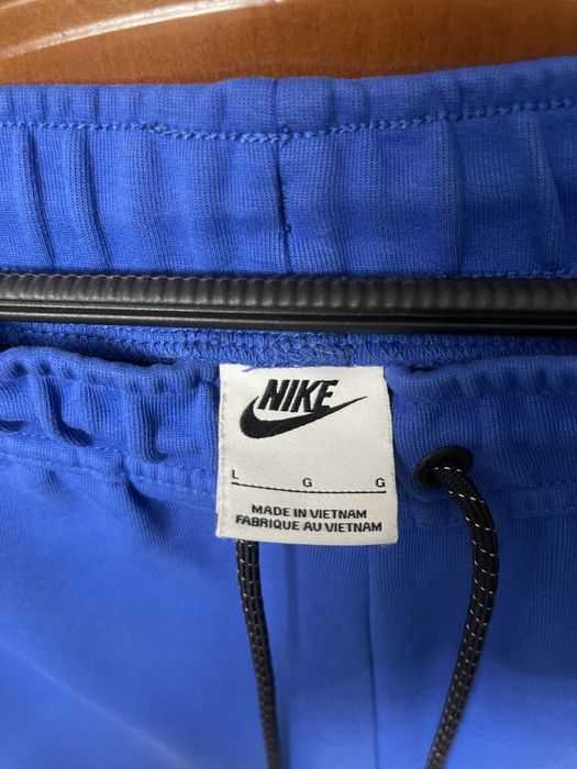 Nike tech fleece( royal blue)