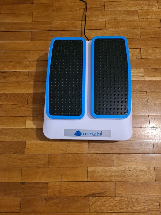 Уред за раздвижване на краката