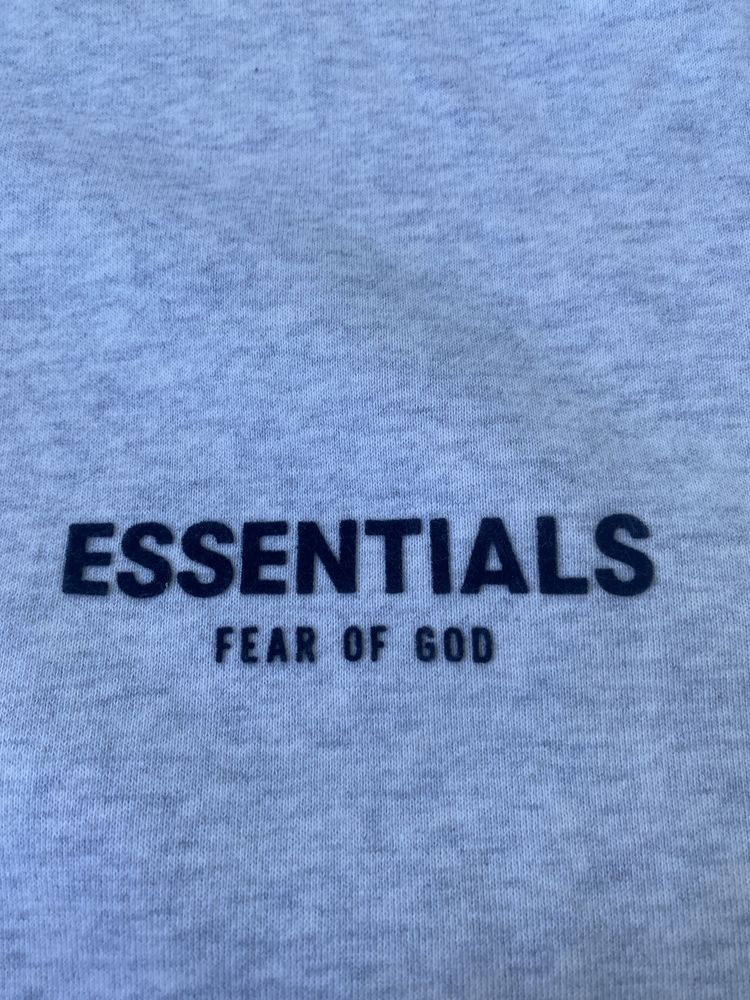 Essentials hoodie light oatmetal САМО ЛИЧНО ПРЕДАВАНЕ