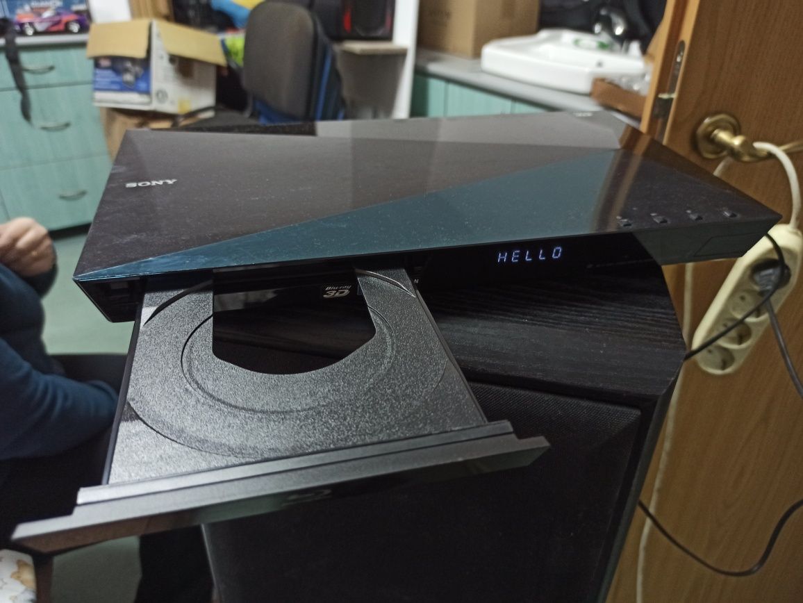 Tuner, DVD-Recorder, BlueRay 3D player Sony si VideoRecorder Jvc