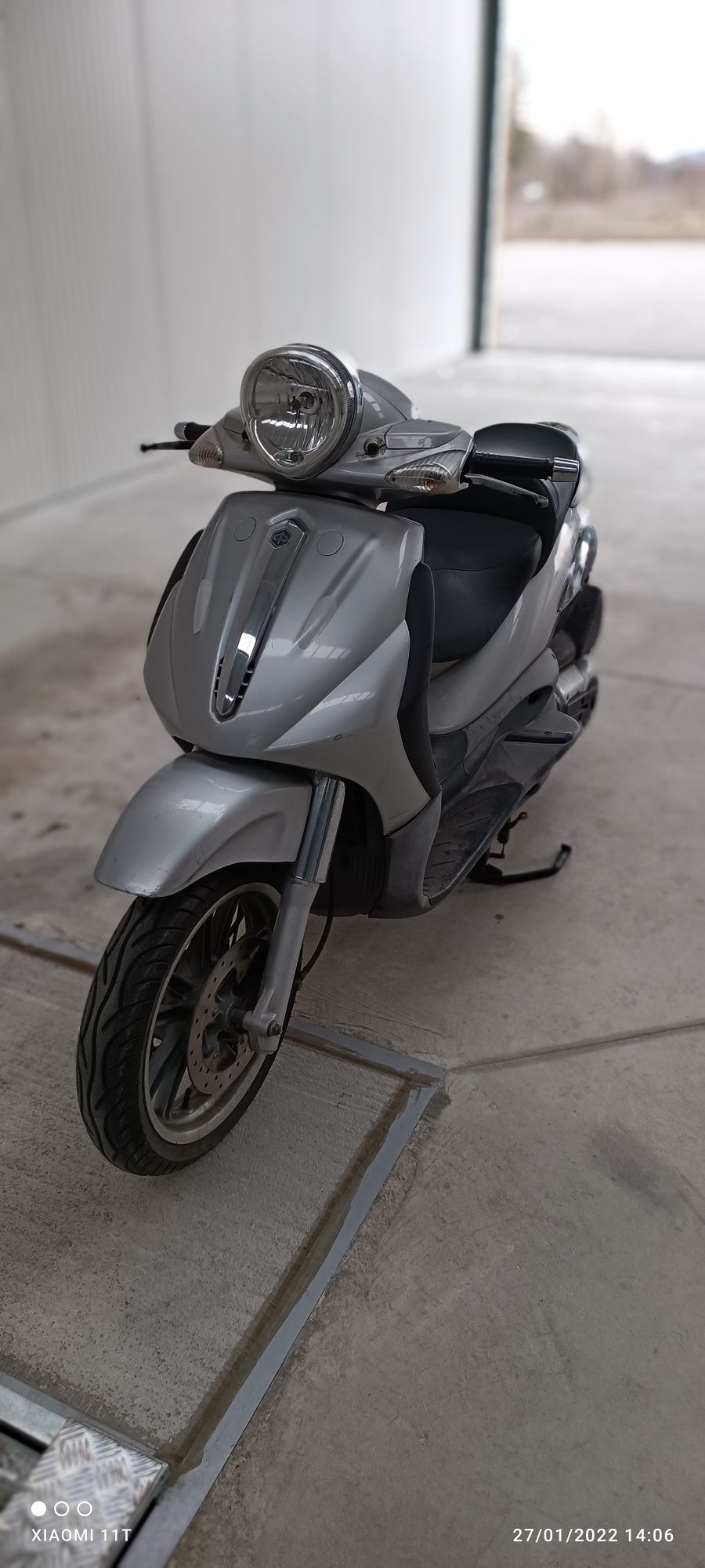 Piaggio Beverly 500/Мотор /Скутер