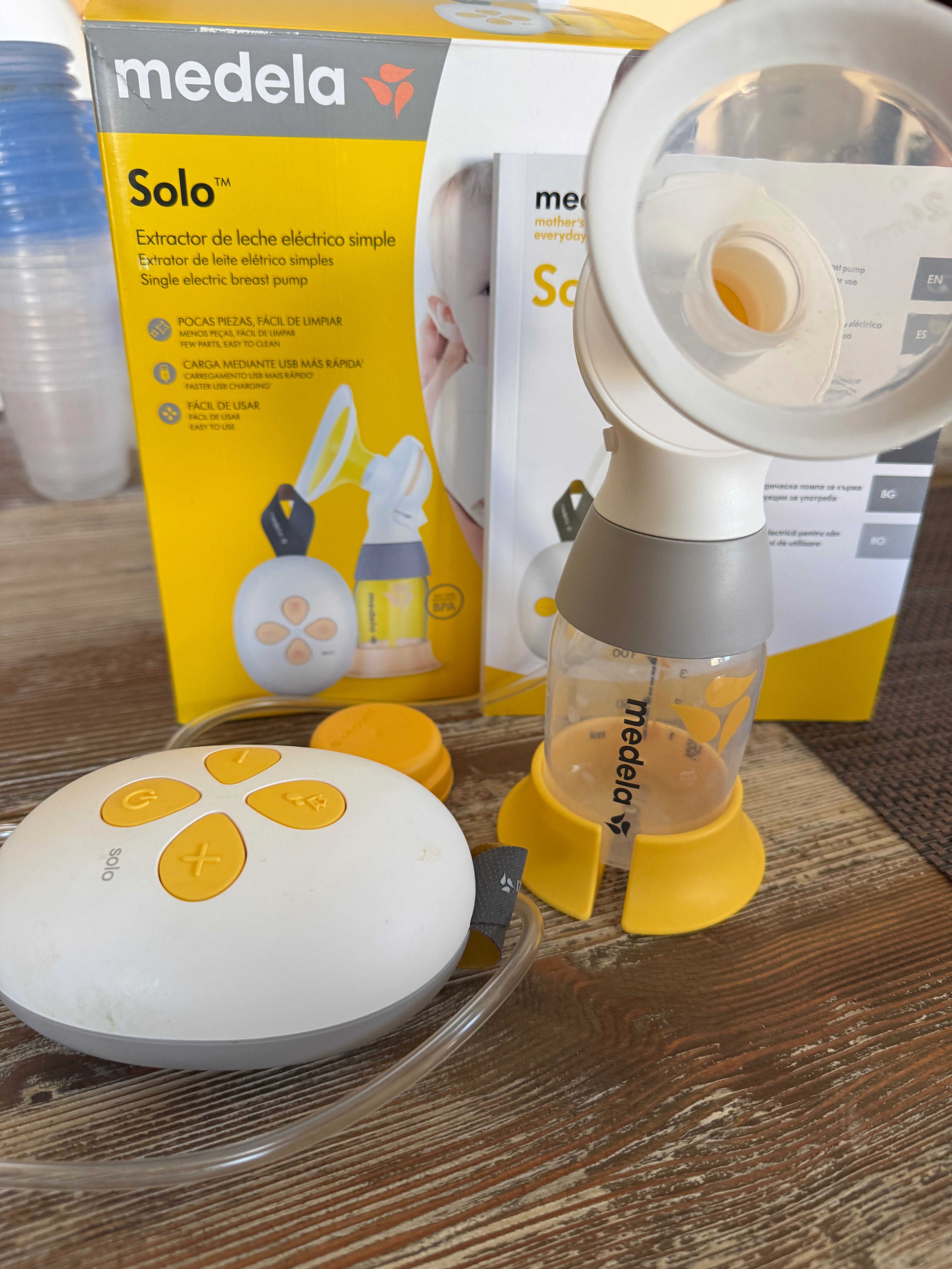 Автоматична помпа Medela Solo, ползвана броени пъти, с гаранция