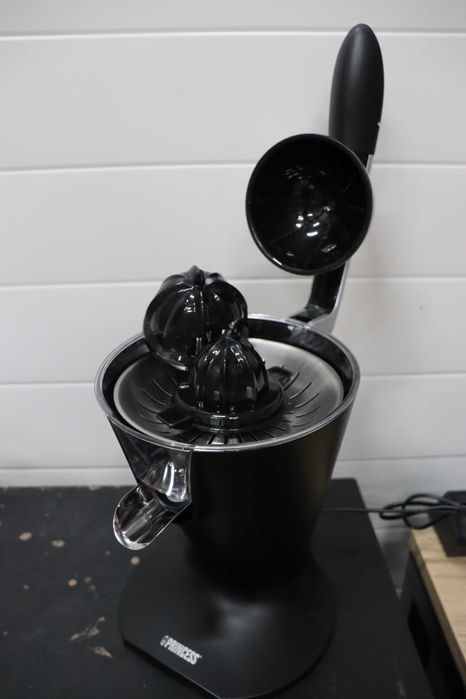 Сокоизстисквачка за цитруси Princess, безшумен мотор, 300W