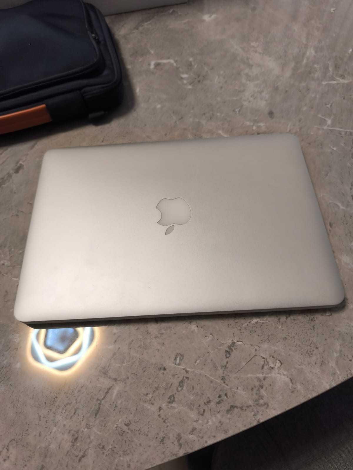 MacBook Pro 13 inch