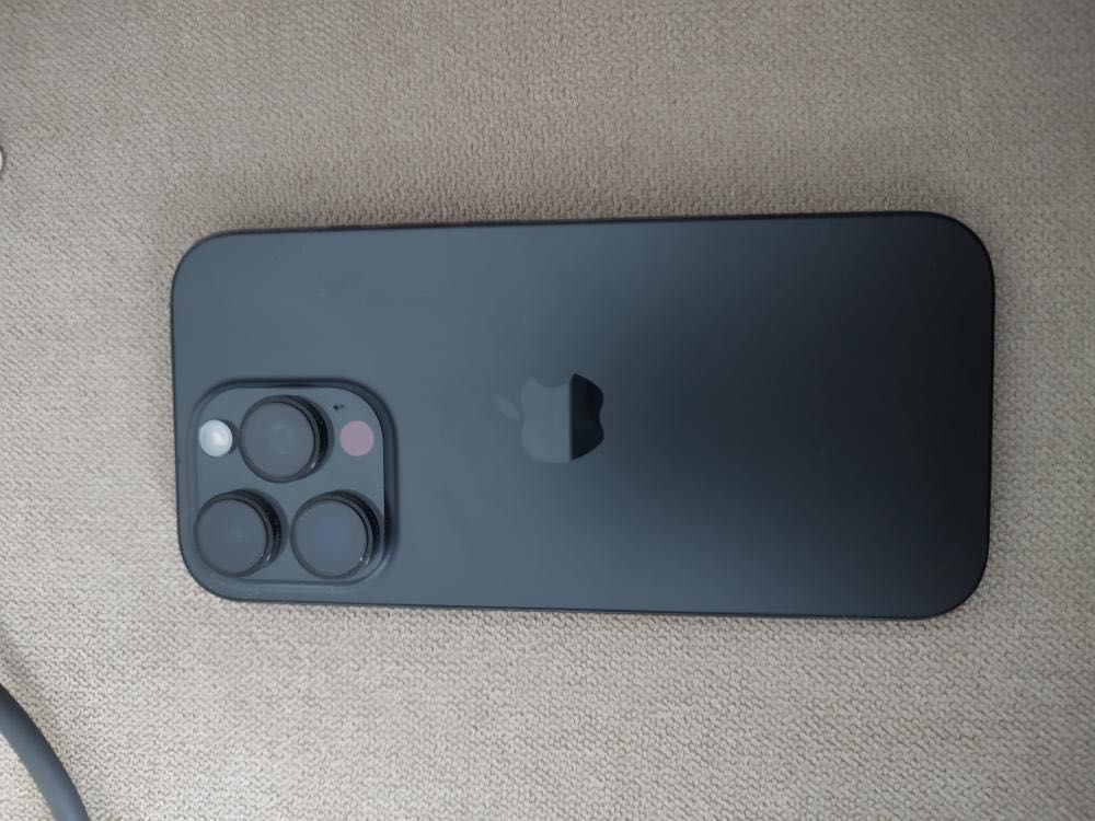 Iphone 16 Pro 100 % battery health
