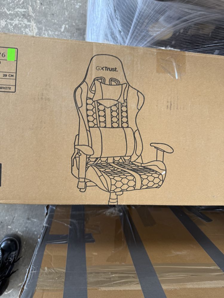 TRUST GXT 708 Resto Gaming Chair геймърски стол черен/бял