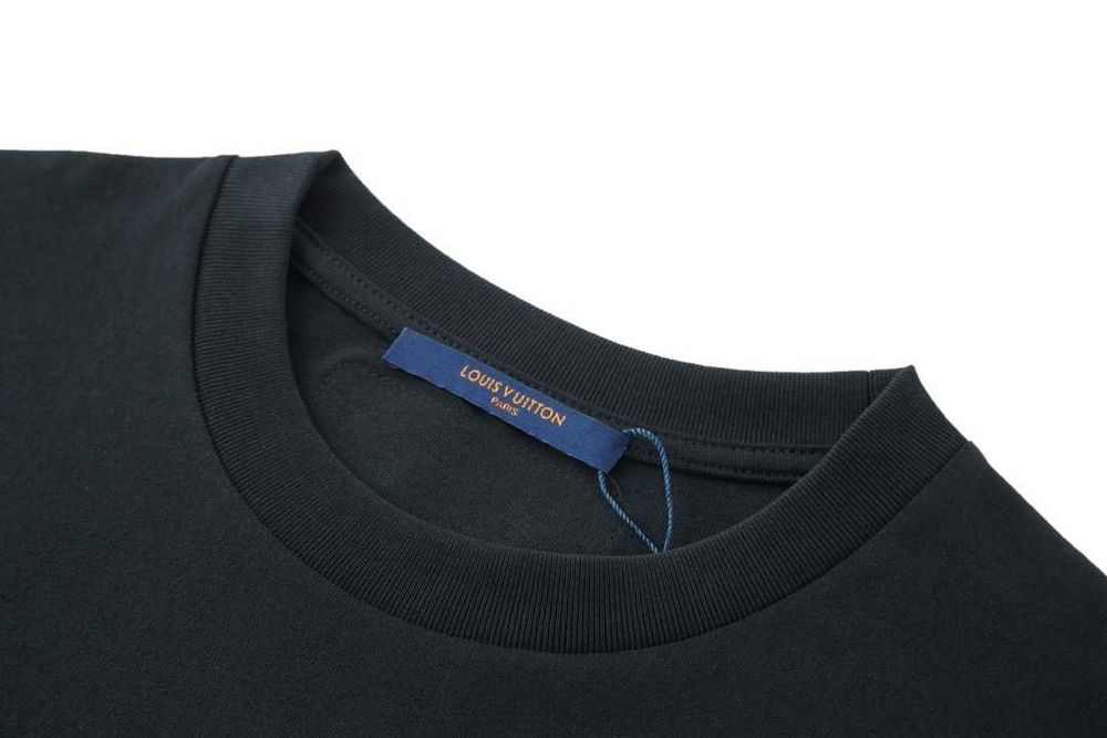 Tricou Louis Vuitton Premium