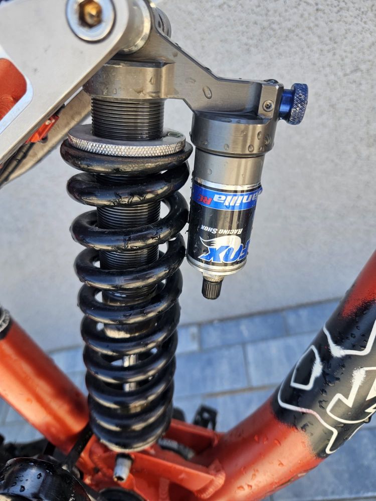 SUPER OCAZIE! Bicicleta MTB Kona Stinky Primo – Adrenalină pură