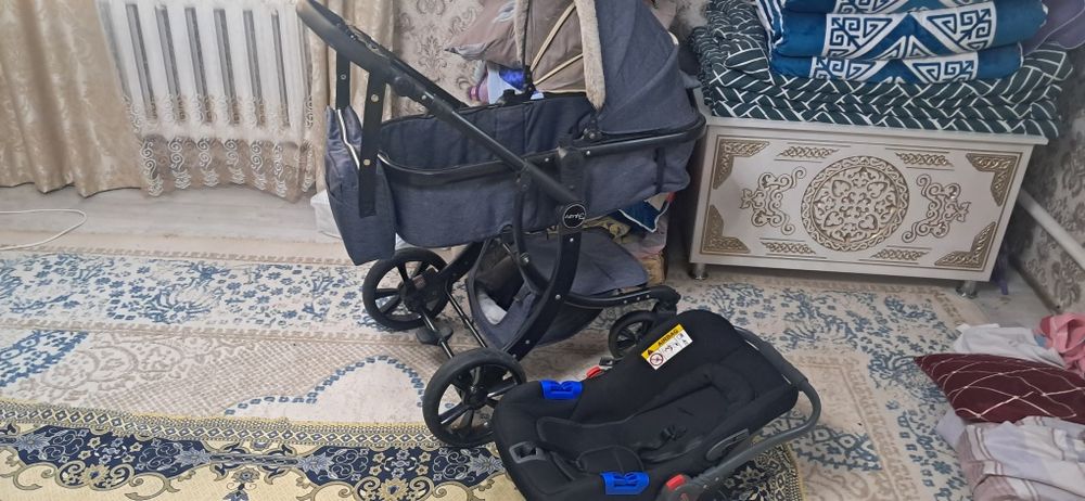 Коляска автокресло продам