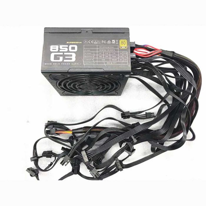 Vand setup gaming high-end unlocked LGA1700 fara placa video