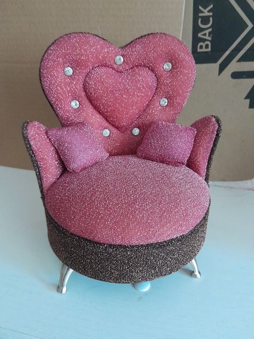 Продам шкатулку для украшений