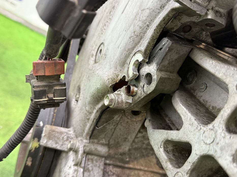 MOTOR COMPLET Mitsubishi Outlander 3 2.0 Hybrid / PHEV 4WD Petrol/Electric 200 hp / 147 kW 2014 - 2021 Y61   4B11, S61, Y61 (BLOC LOVIT)