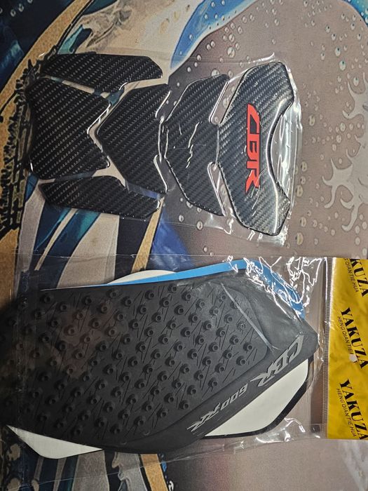 Защитные накладки на бак cbr600rr