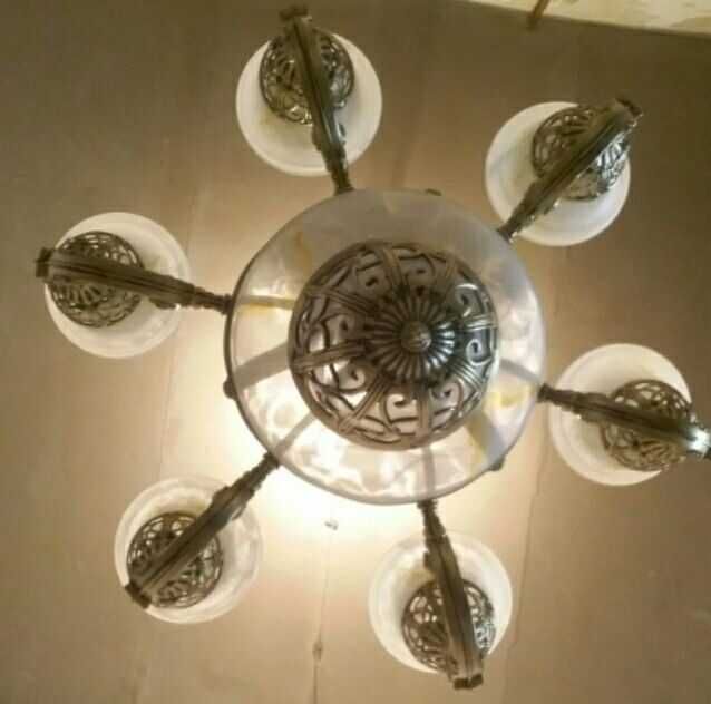 Продаются Новые Люстры