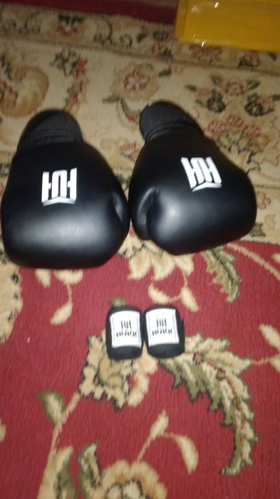 Баксерская перчатка