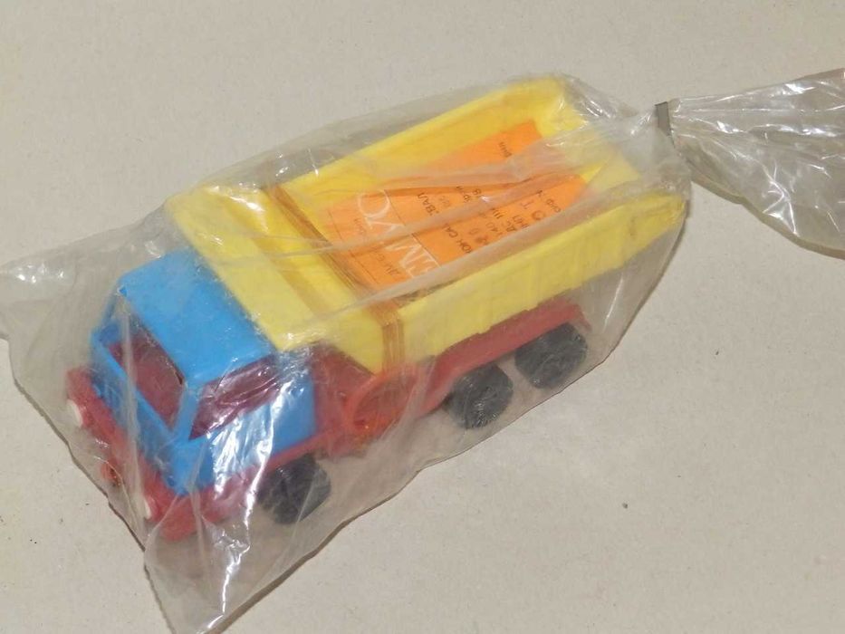 Различни детски игри на различни цени