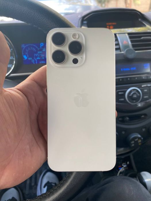 Iphone 15 pro max 512GB e-sim