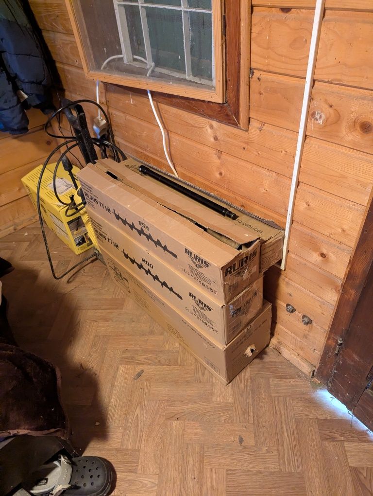 Motoburghiu de pamant de inchiriat 89 lei pe zi