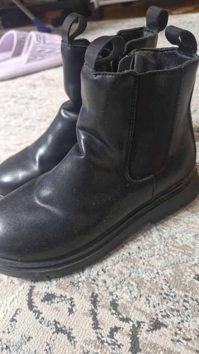 Отдам обувь для девочек