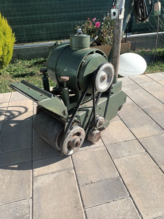 Masina rașchetat parchet