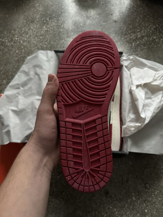 Jordan 1 Retro High OG Chicago Lost and Found 41