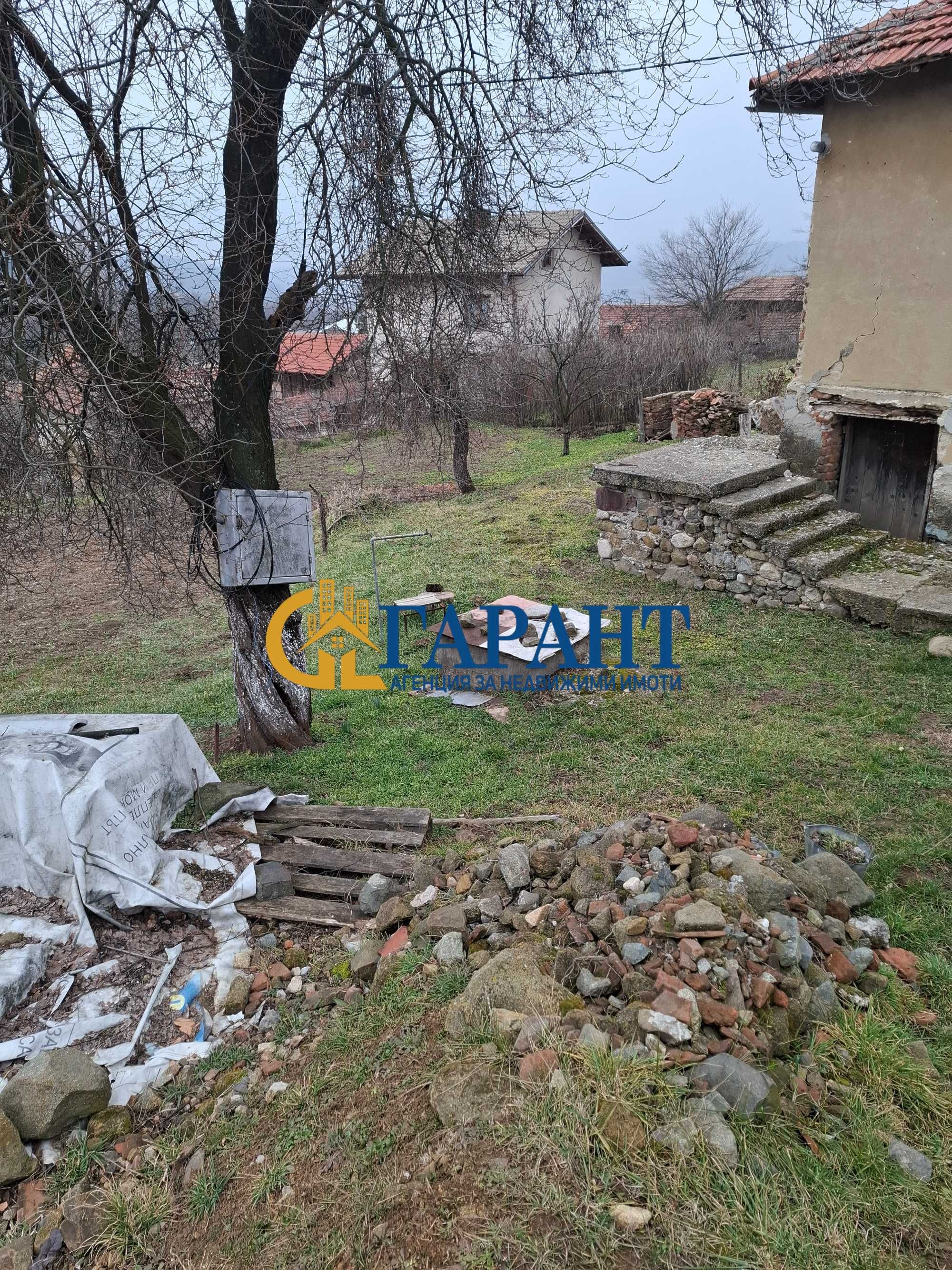Продава УПИ в с. Дрен, Община Радомир