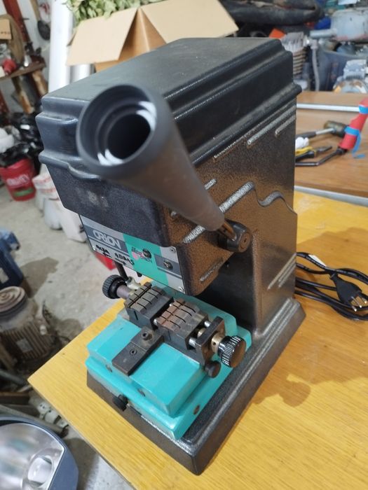 Ямкова ключарска машина Ilco Orion