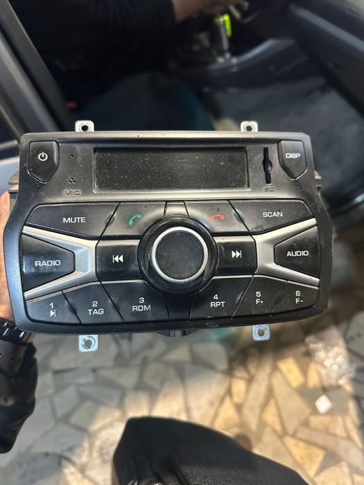 Магнитола Lada vesta